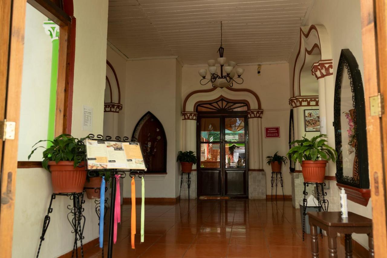 莫妮卡酒店 San Cristóbal de Las Casas 外观 照片