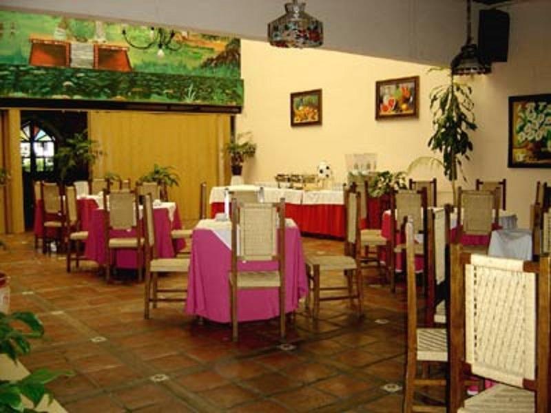 莫妮卡酒店 San Cristóbal de Las Casas 外观 照片